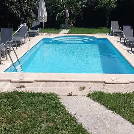 Domaine De Servieres - Grand Gite Le Caylar Extérieur photo